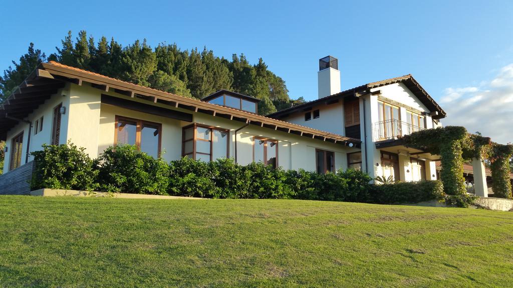 Lodge Mercury Ridge Cooks Beach